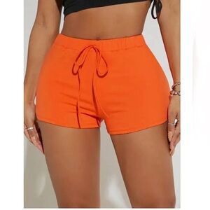 Orange Drawstring Solid Shorts Size Large